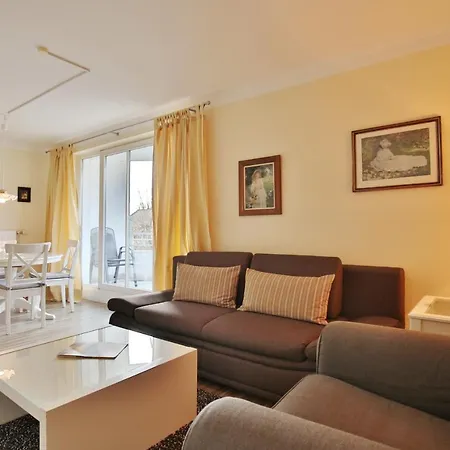 Bergstrasse 62 Bergstrasse 62 9 Lägenhet *