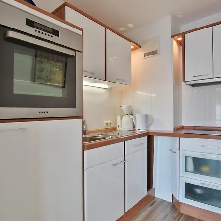 Bergstrasse 62 Bergstrasse 62 9 Lägenhet